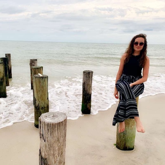 Meet your Posher, Angie - Picture 4 of 8